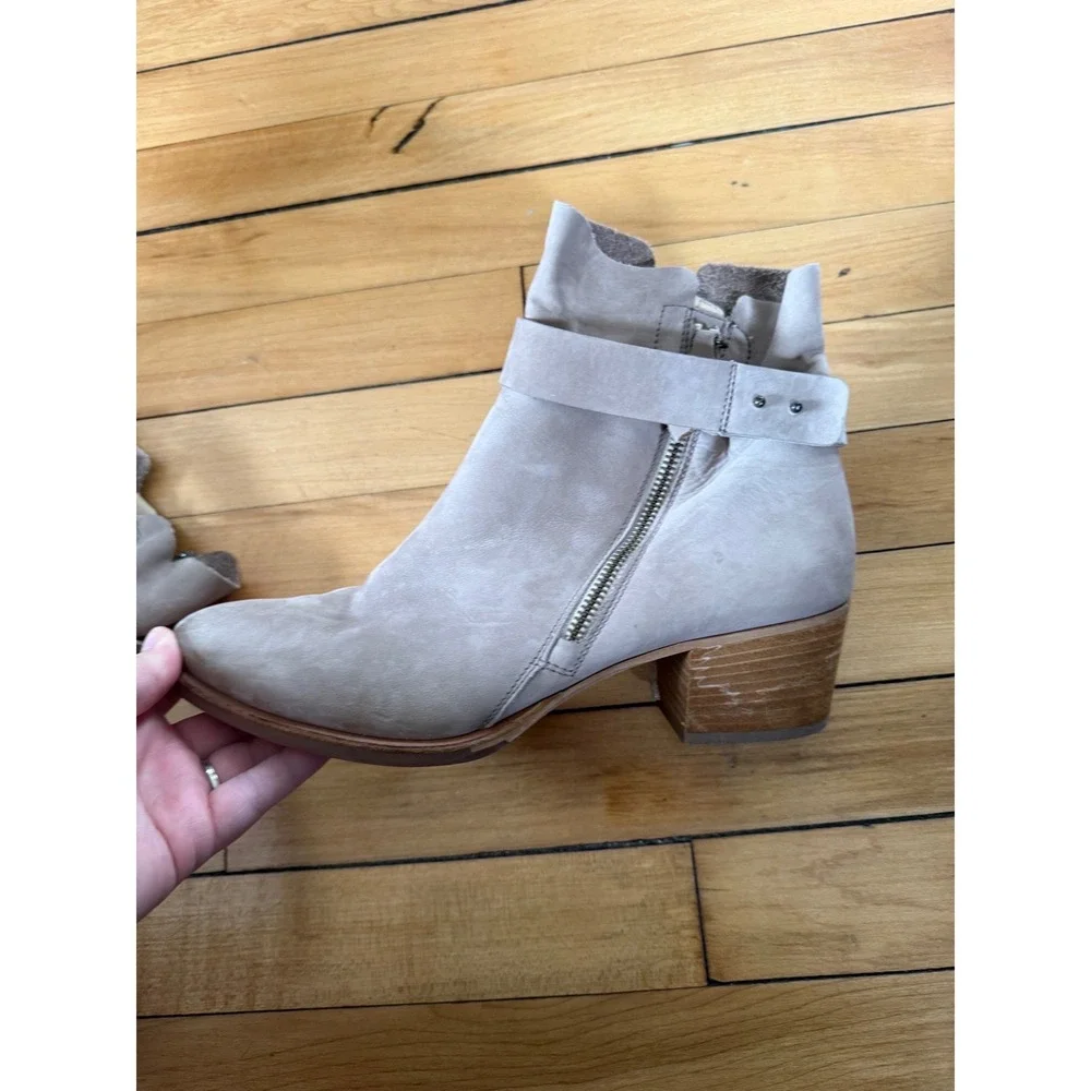 Paul Green Sheridan Nubuk suede ankle‎ boots in grey